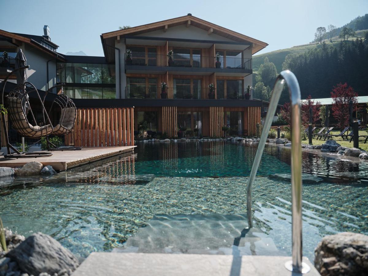 Hotel MorgenZeit -Natürlich.Bed&Brunch Maria Alm am Steinernen Meer Exterior foto