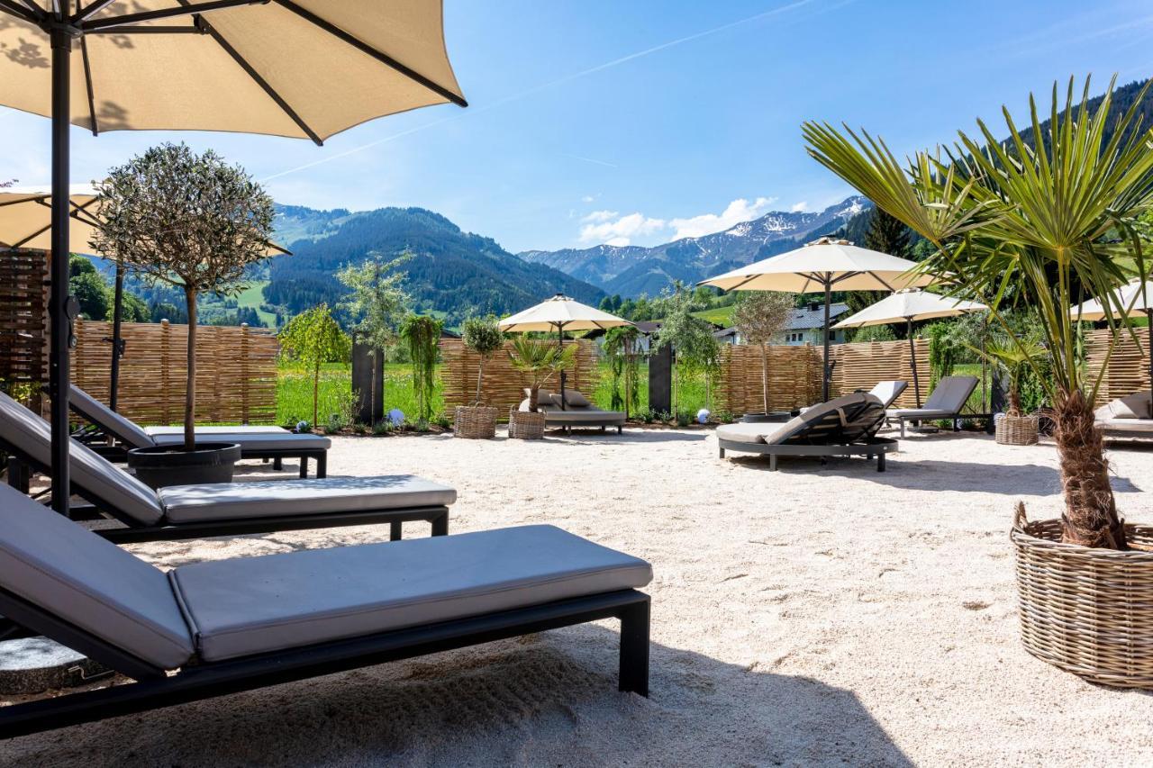Hotel MorgenZeit -Natürlich.Bed&Brunch Maria Alm am Steinernen Meer Exterior foto
